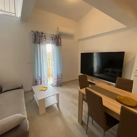 Spaija Apartment Kastela